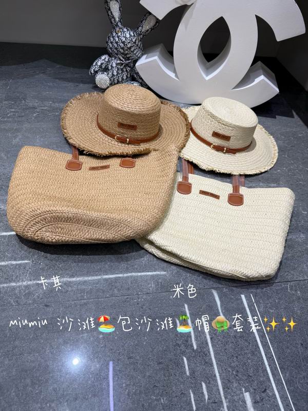 Miumiu bag hat dx02